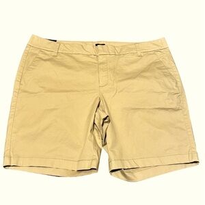 J. Crew Tan Women's 9” Shorts Size 16